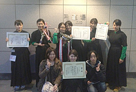 第60回全道学生弓道争覇戦を優勝した本学女子部員