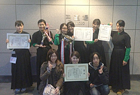 第60回全道学生弓道争覇戦を優勝した本学女子部員
