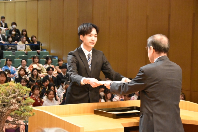 学位記授与