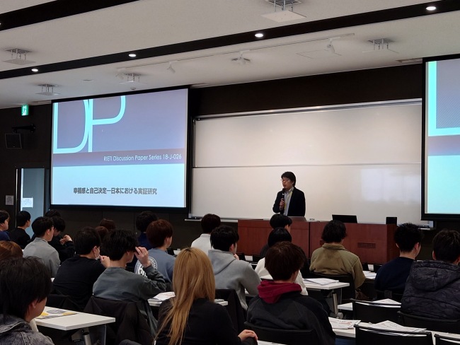 井上学科長