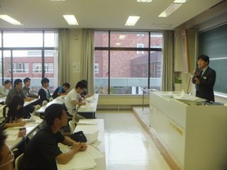 学校現場から新卒教師に求められるもの　4年生「教職実践演習」より