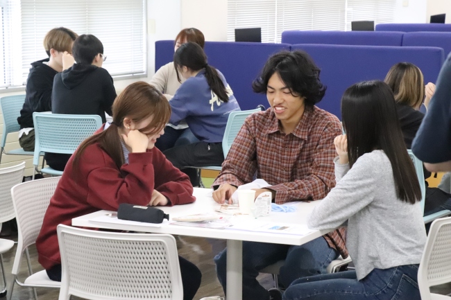 英語を使ってコミュニケーション