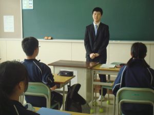 英語英米文学科・教職課程　石狩市聚富小中学校へ授業見学訪問