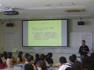 山添学科長からの学科説明会。