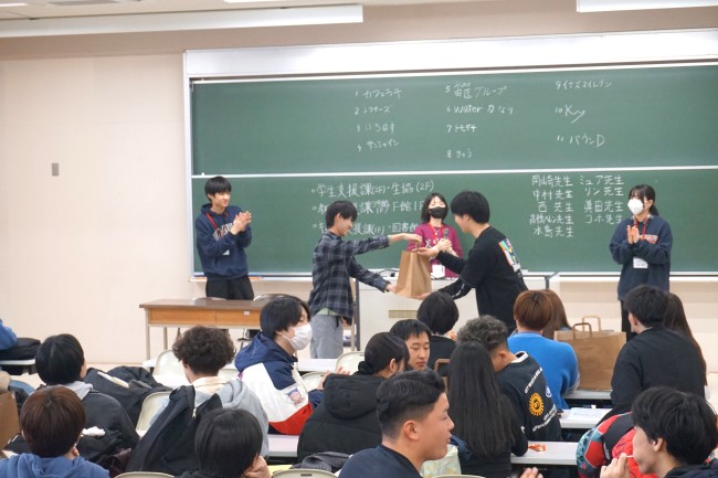 交流企画では豪華？景品も