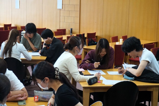 「あの先生、授業で言ってなかった？」