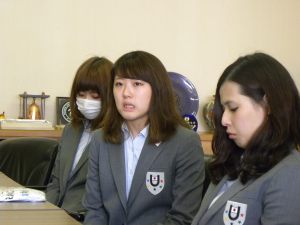 今後の抱負を述べる女子チーム