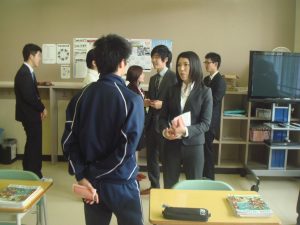 石狩市聚富小中学校へ授業見学訪問