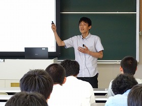 経済学部 授業体験