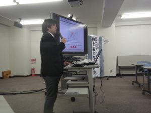 山崎氏の発表